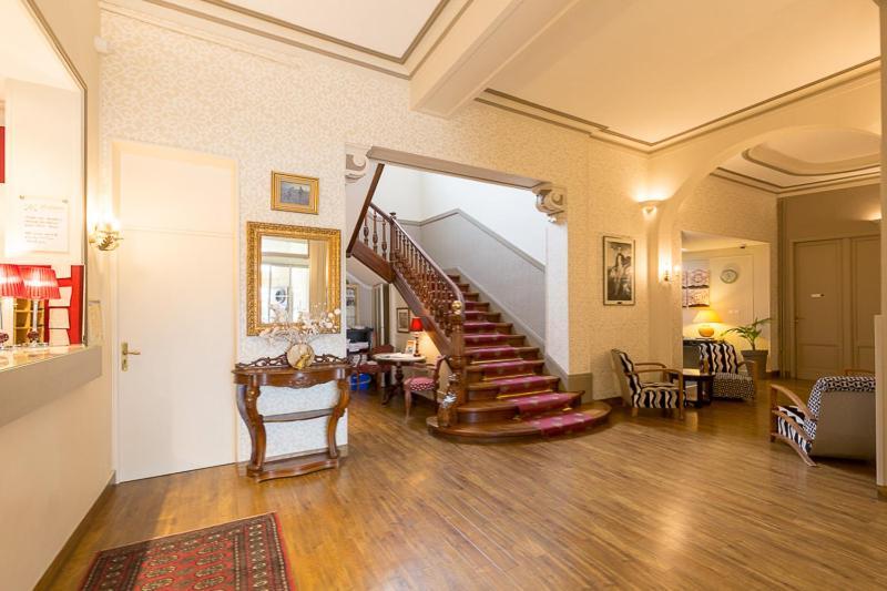 Citotel Le Regina Bordeaux Gare Saint-Jean מראה חיצוני תמונה