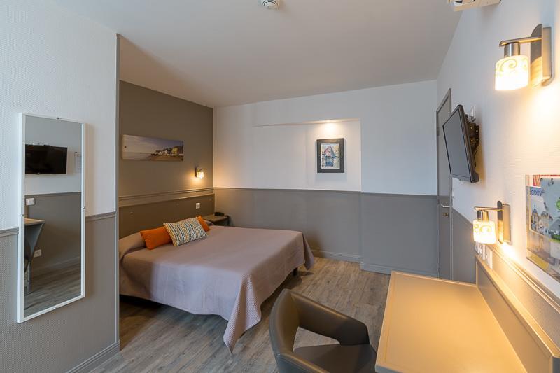 Citotel Le Regina Bordeaux Gare Saint-Jean מראה חיצוני תמונה
